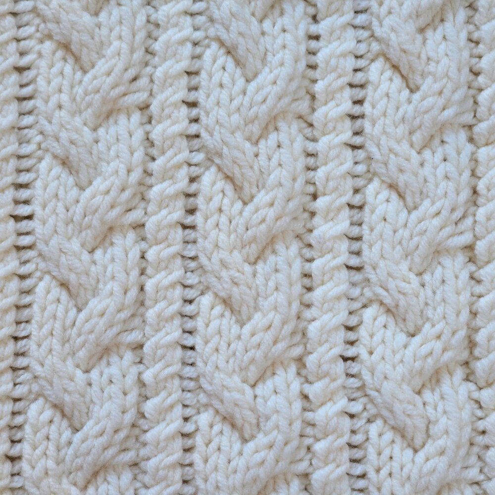 Wool Cashmere Aran Cable Knit Scarf with Fringe - Picture 2 of 6